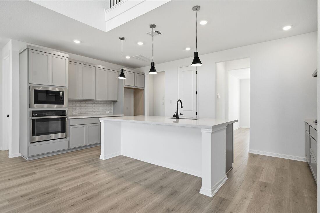 304 Kristen Oak Dr, Georgetown, TX 78628