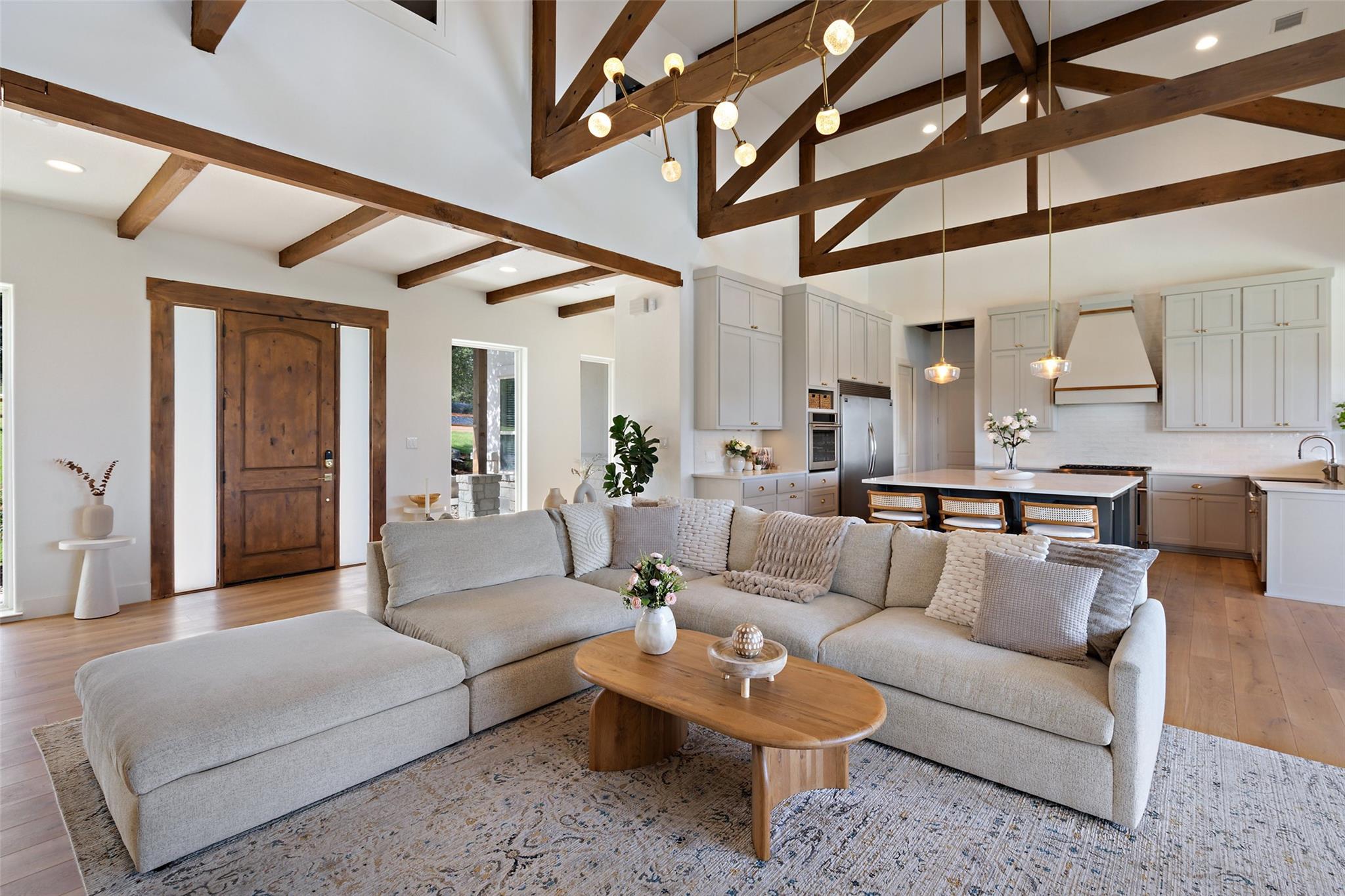 1302 Sparrow Ln, Austin, TX 78734