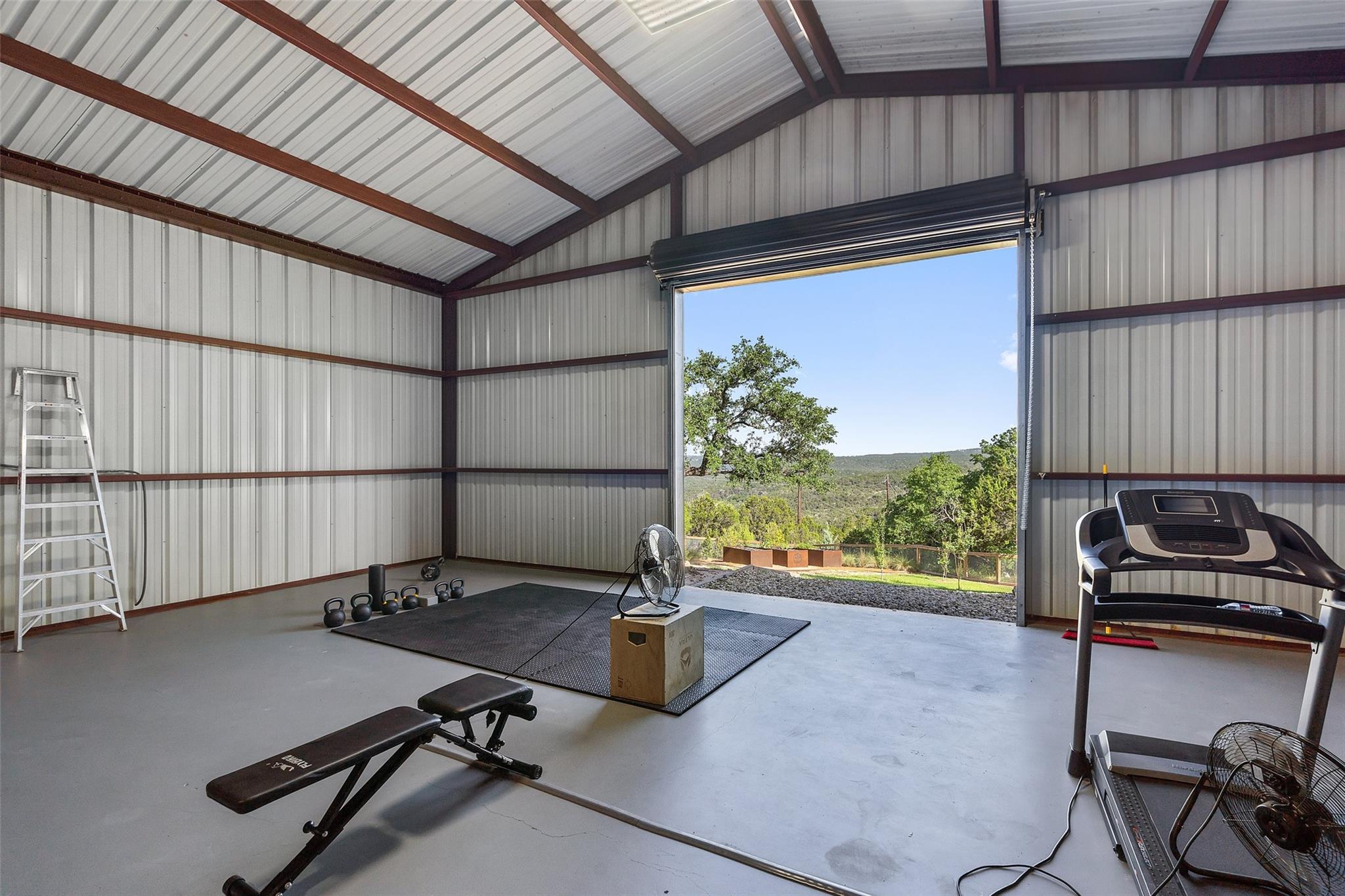 1302 Sparrow Ln, Austin, TX 78734