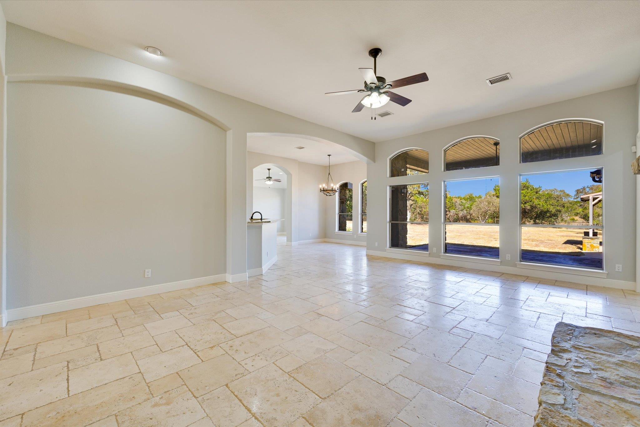 430 Humphrey Dr, Buda, TX 78610