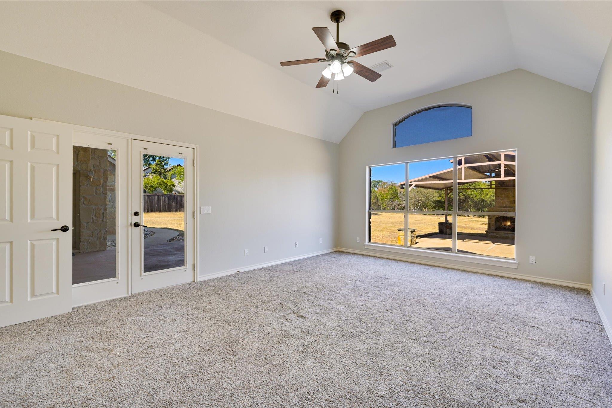 430 Humphrey Dr, Buda, TX 78610