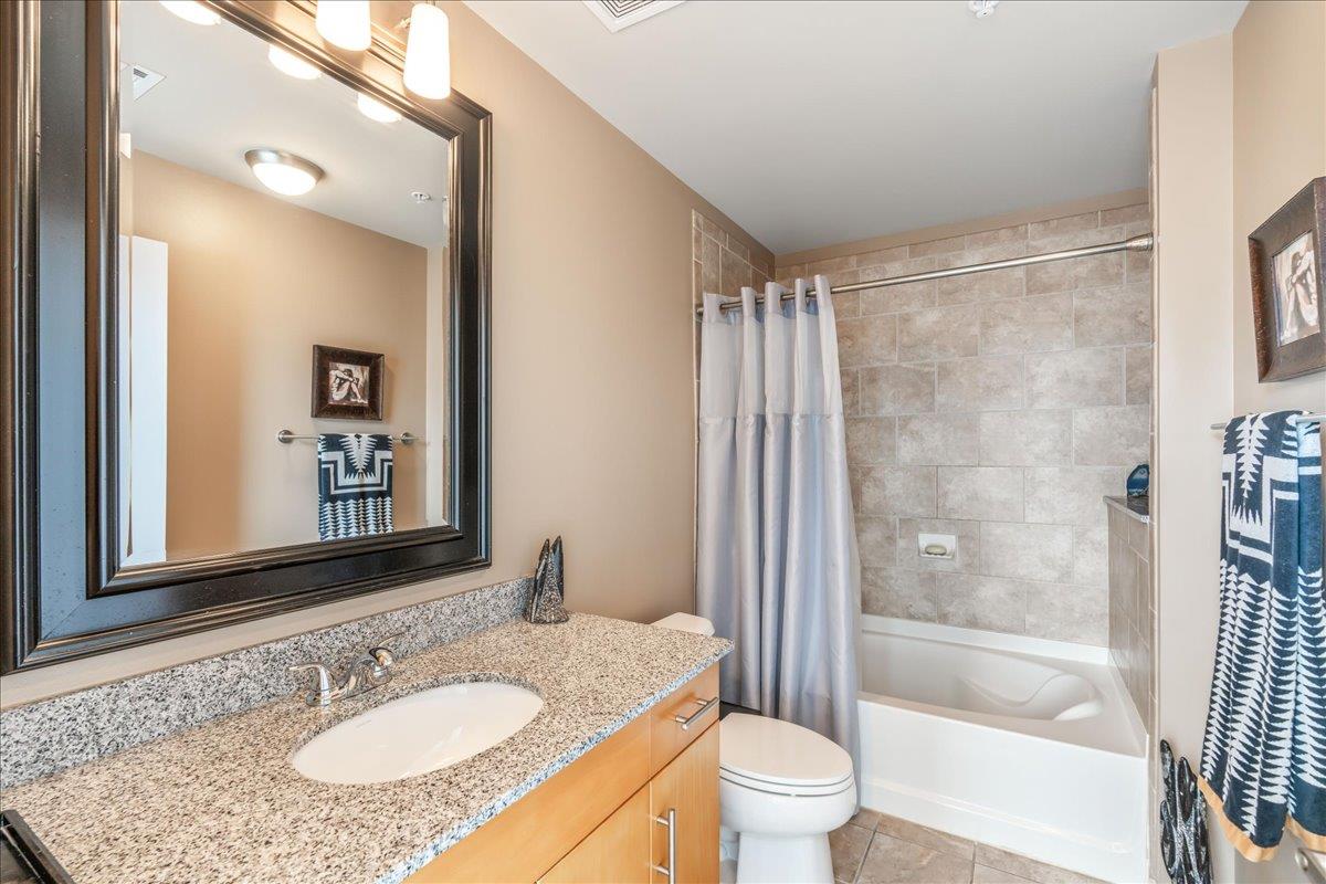 360 Nueces St # 1408, Austin, TX 78701