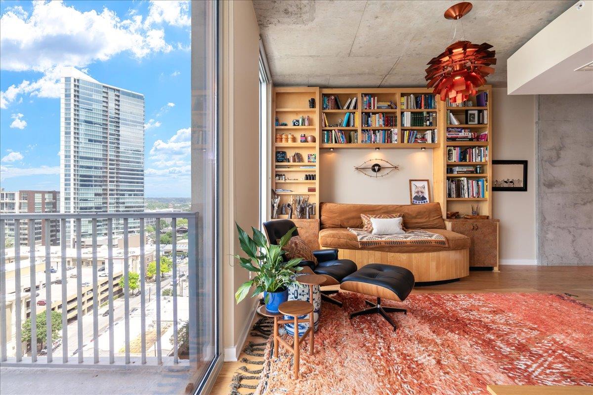 360 Nueces St # 1408, Austin, TX 78701