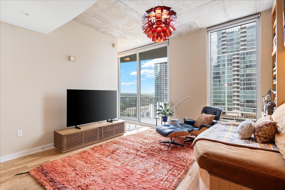 360 Nueces St # 1408, Austin, TX 78701