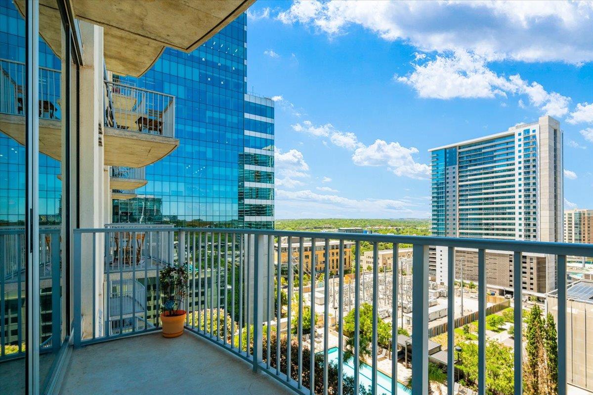 360 Nueces St # 1408, Austin, TX 78701