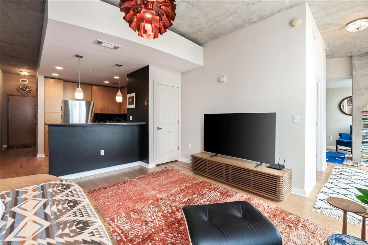 360 Nueces St # 1408, Austin, TX 78701