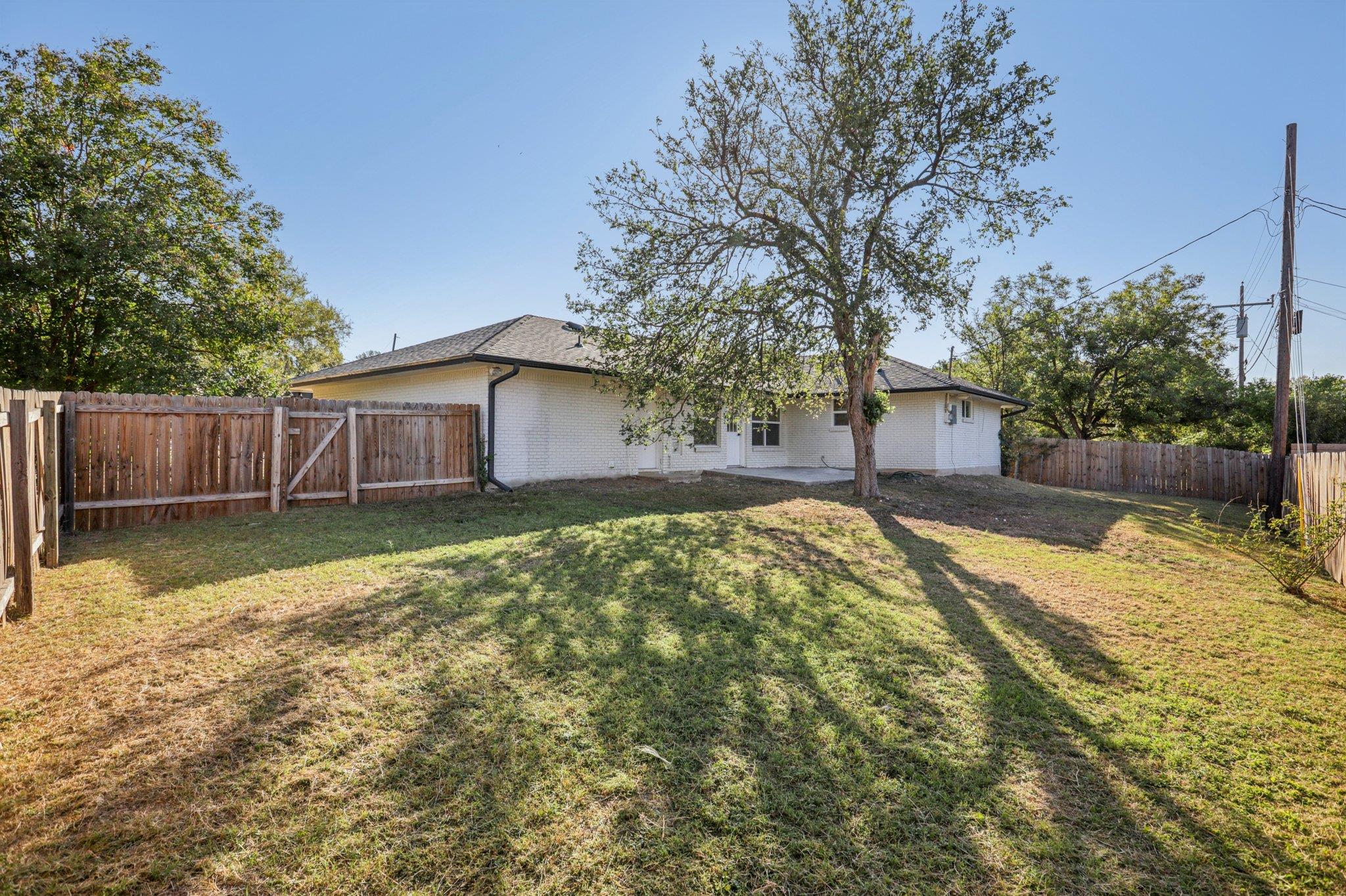 5101 Woodmoor Dr, Austin, TX 78721