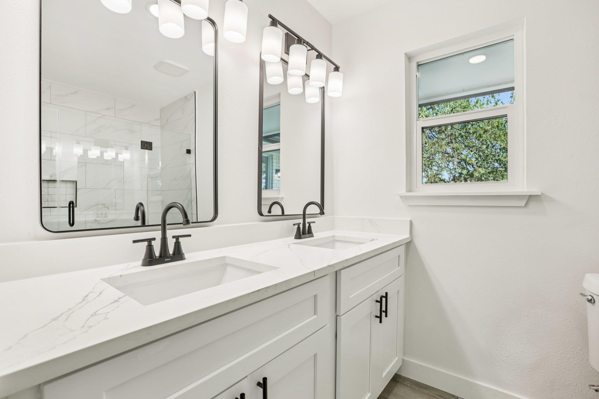 5101 Woodmoor Dr, Austin, TX 78721