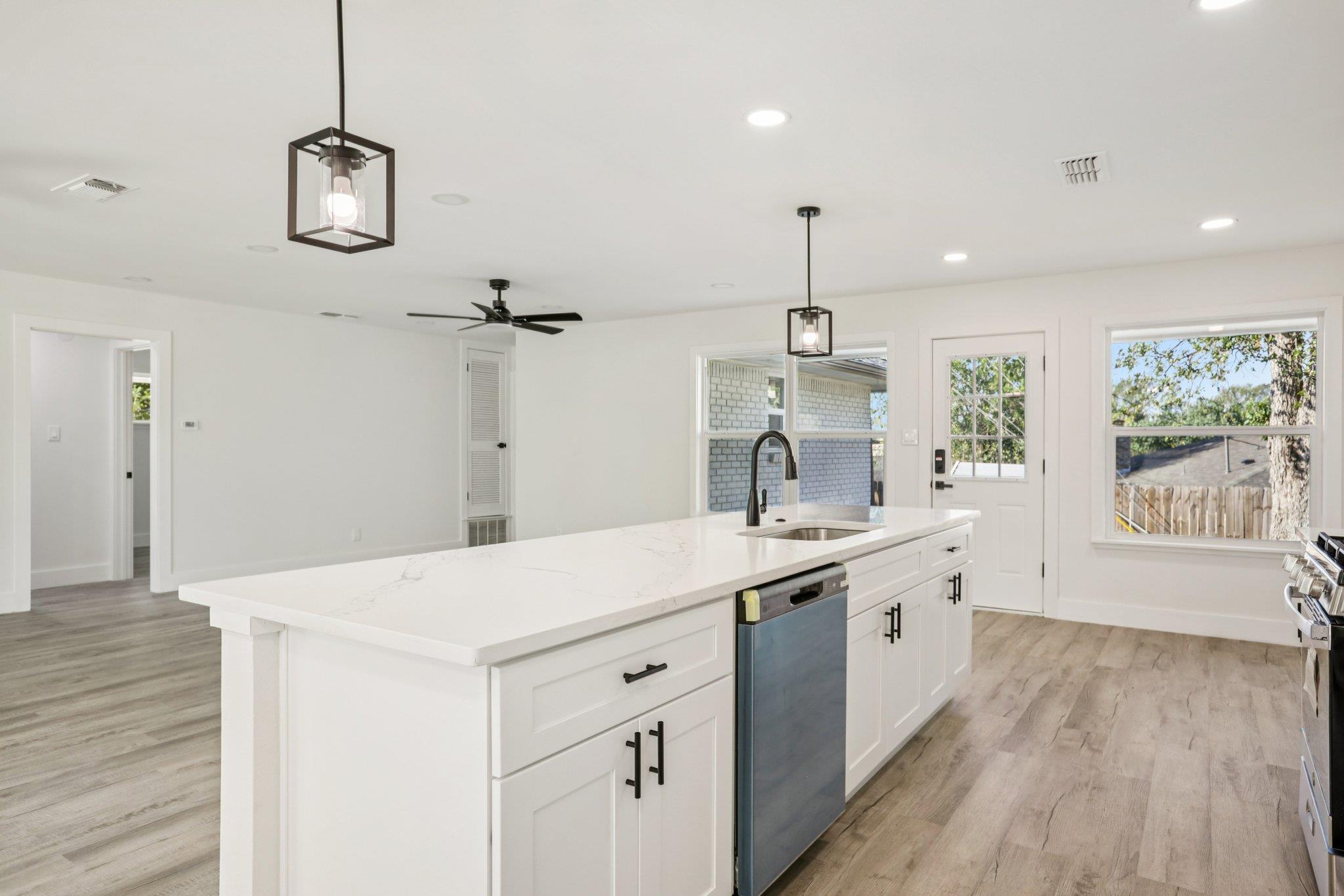 5101 Woodmoor Dr, Austin, TX 78721