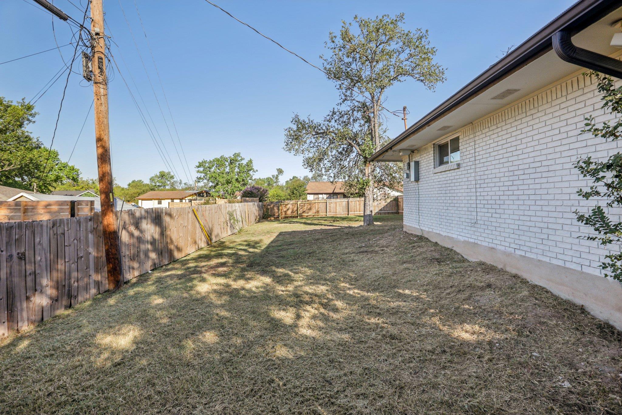 5101 Woodmoor Dr, Austin, TX 78721
