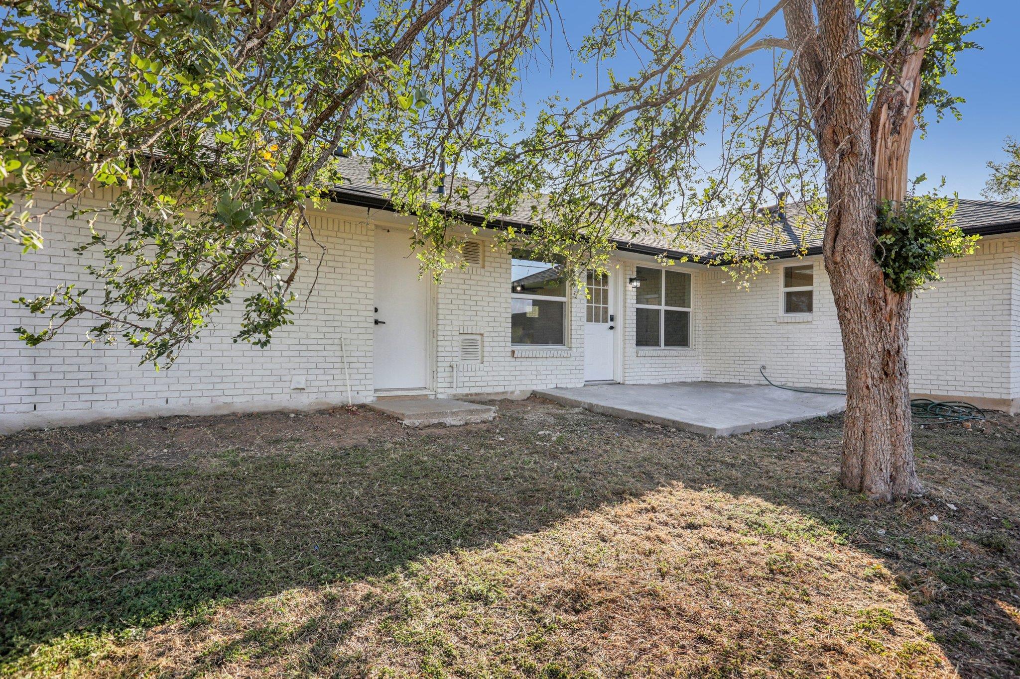 5101 Woodmoor Dr, Austin, TX 78721