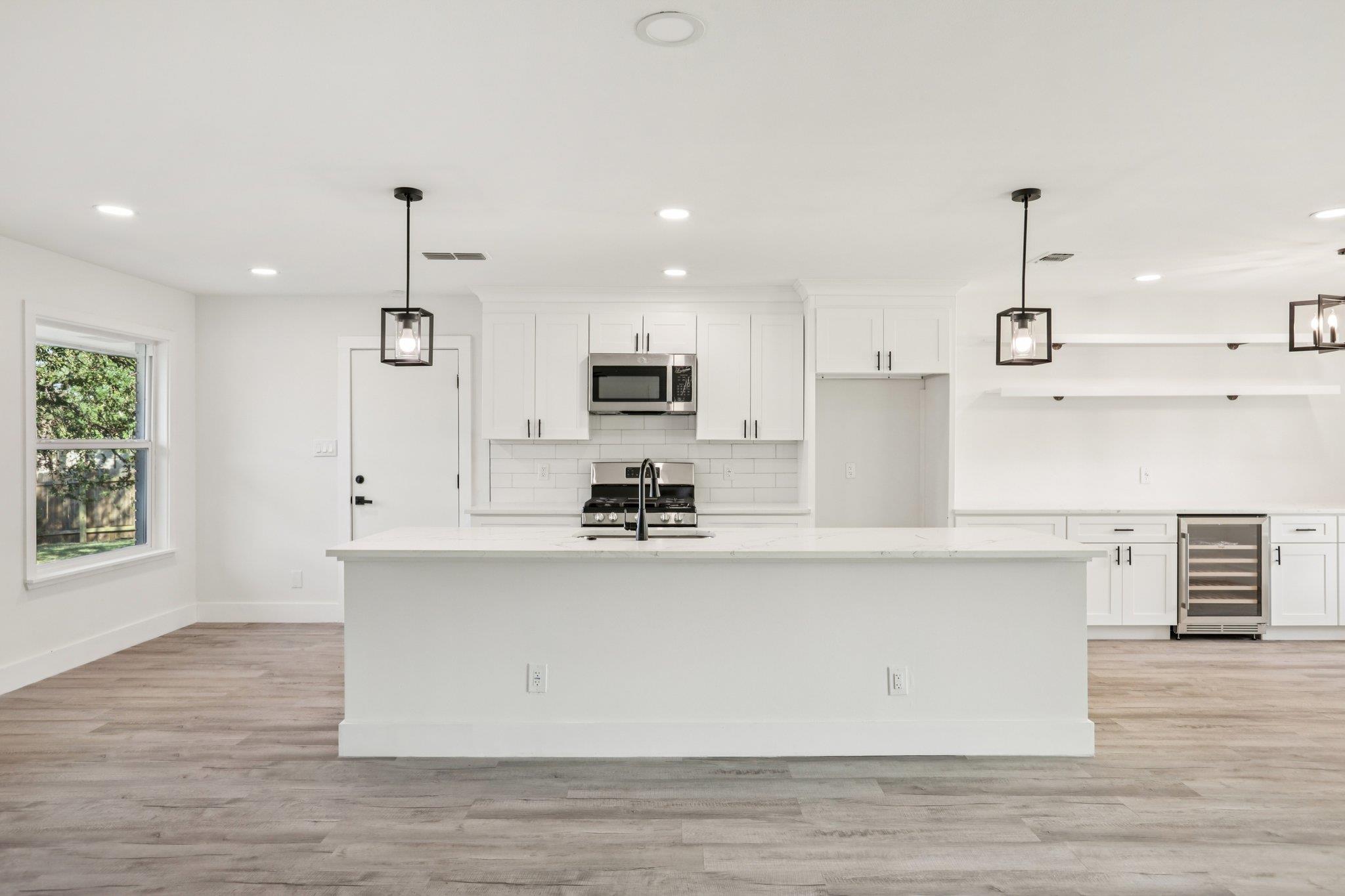 5101 Woodmoor Dr, Austin, TX 78721