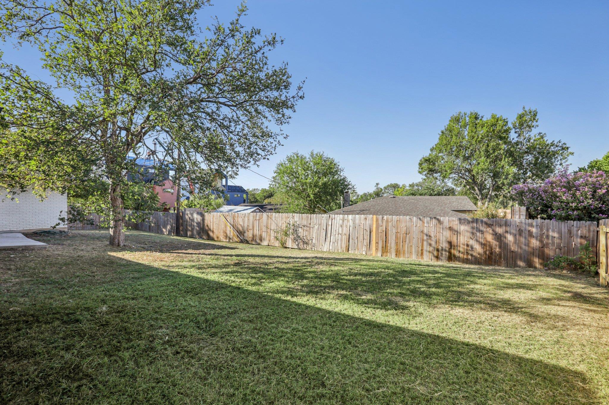 5101 Woodmoor Dr, Austin, TX 78721