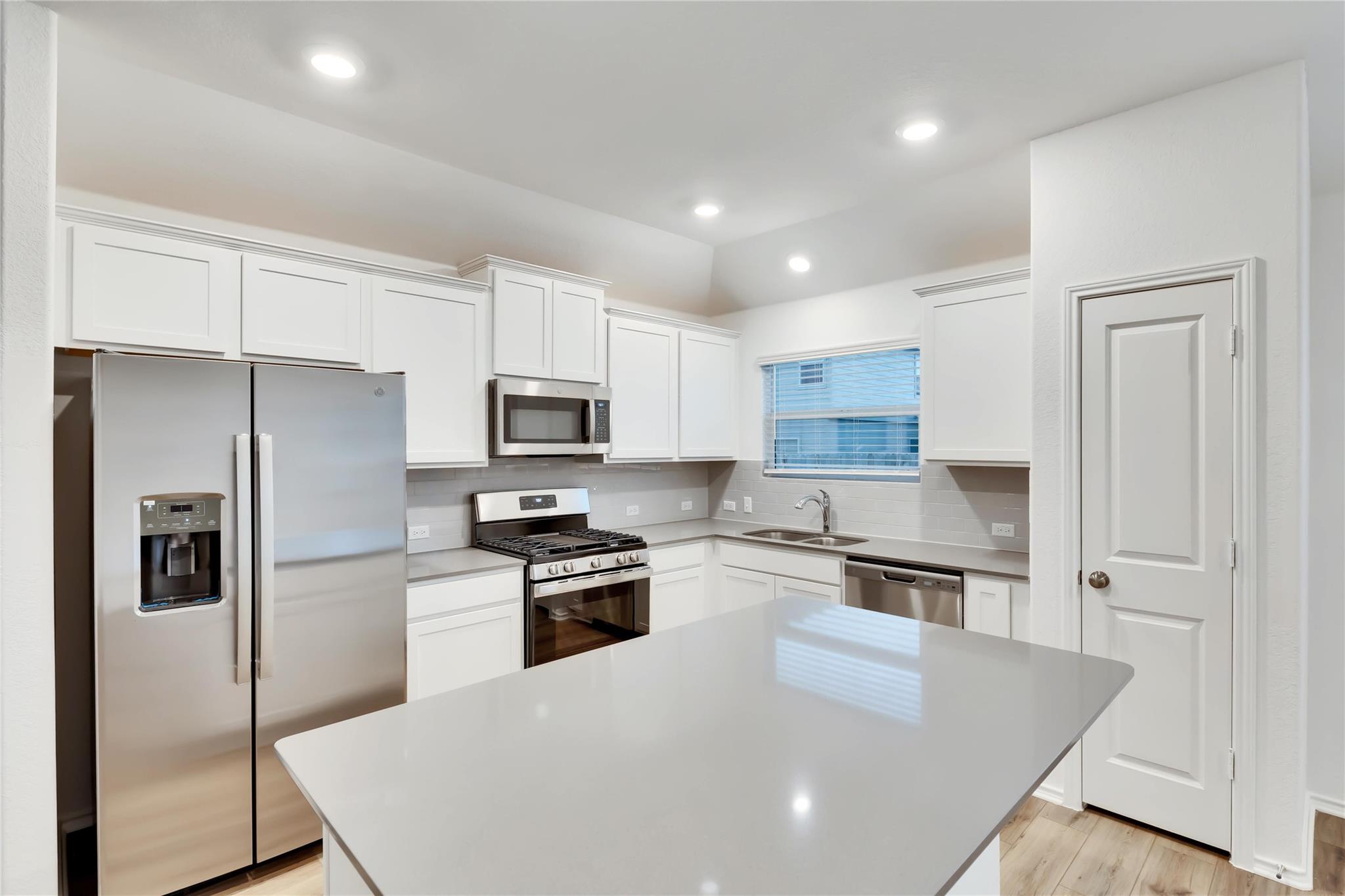 113 River Rise Rd, Kyle, TX 78640