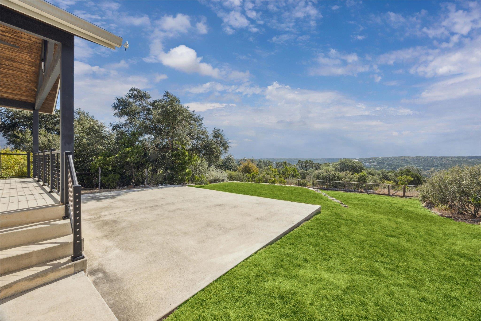 2902 Summit Dr, New Braunfels, TX 78132