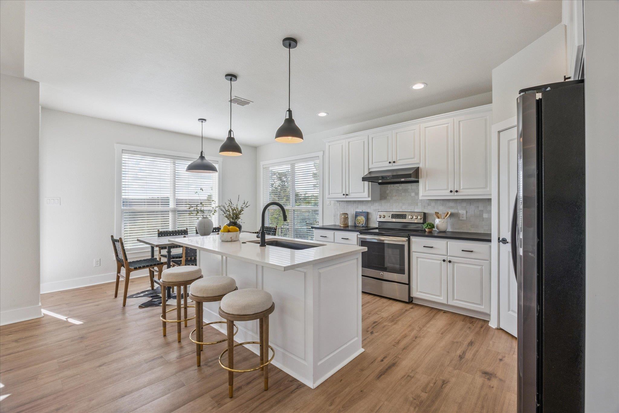 2902 Summit Dr, New Braunfels, TX 78132