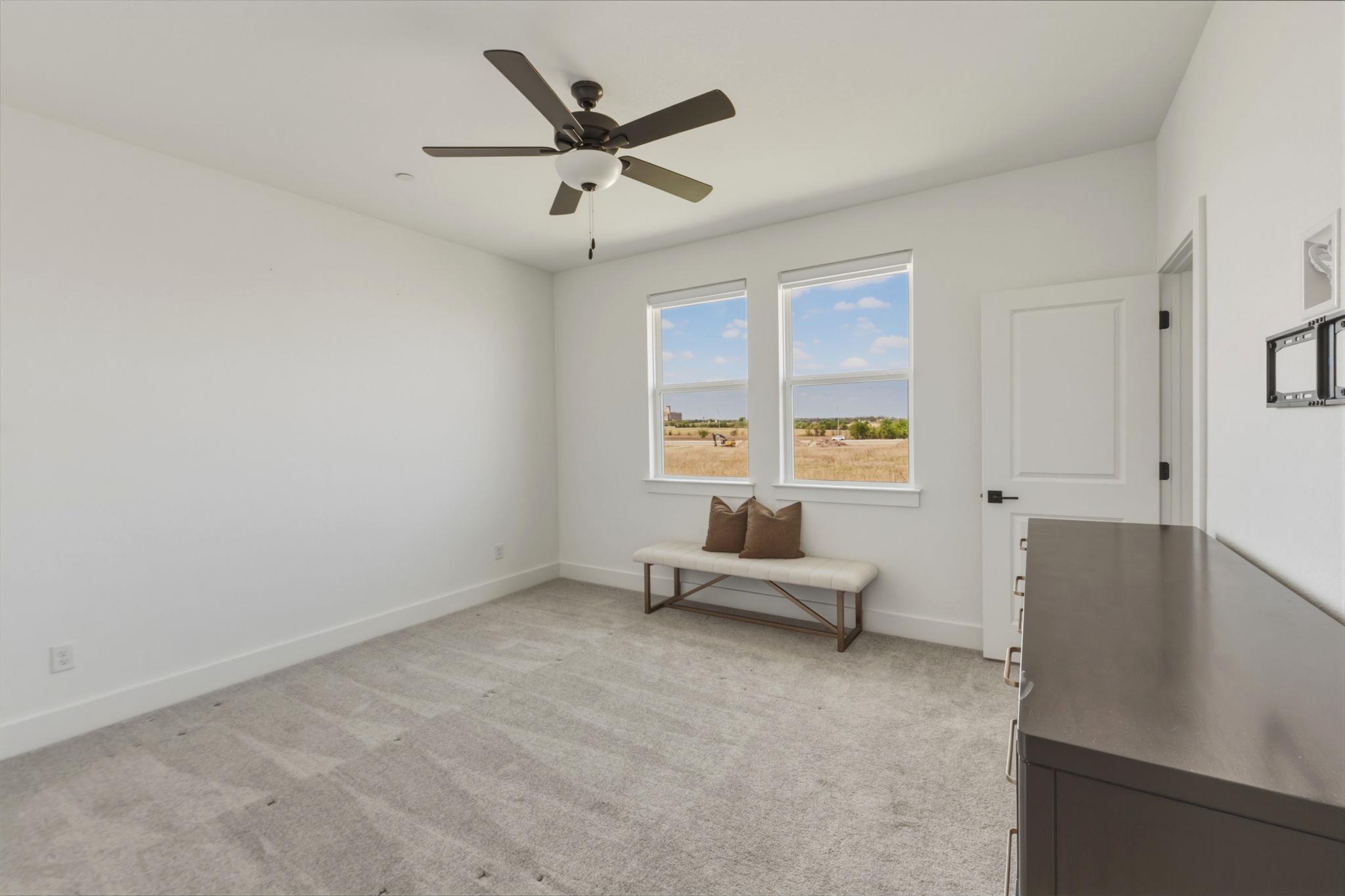 2576 Jack Nora Way, Round Rock, TX 78665