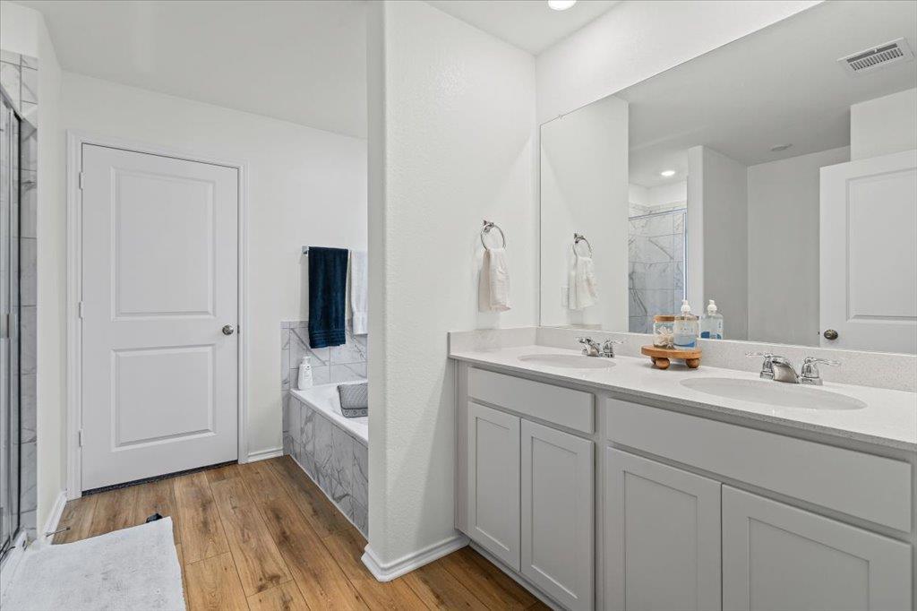 129 Patagonia, Kyle, TX 78640