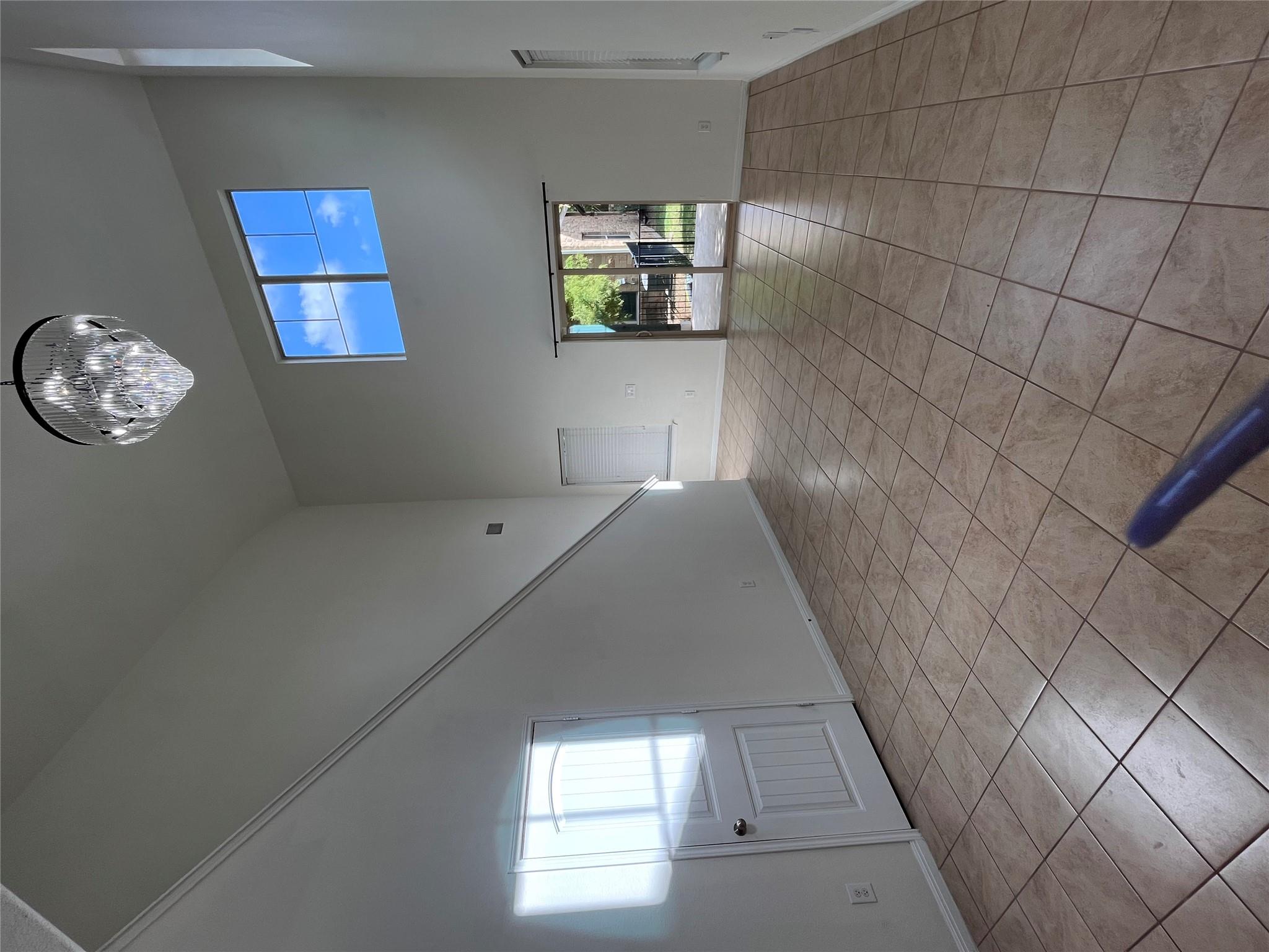 516 E Slaughter Ln # 1404, Austin, TX 78744