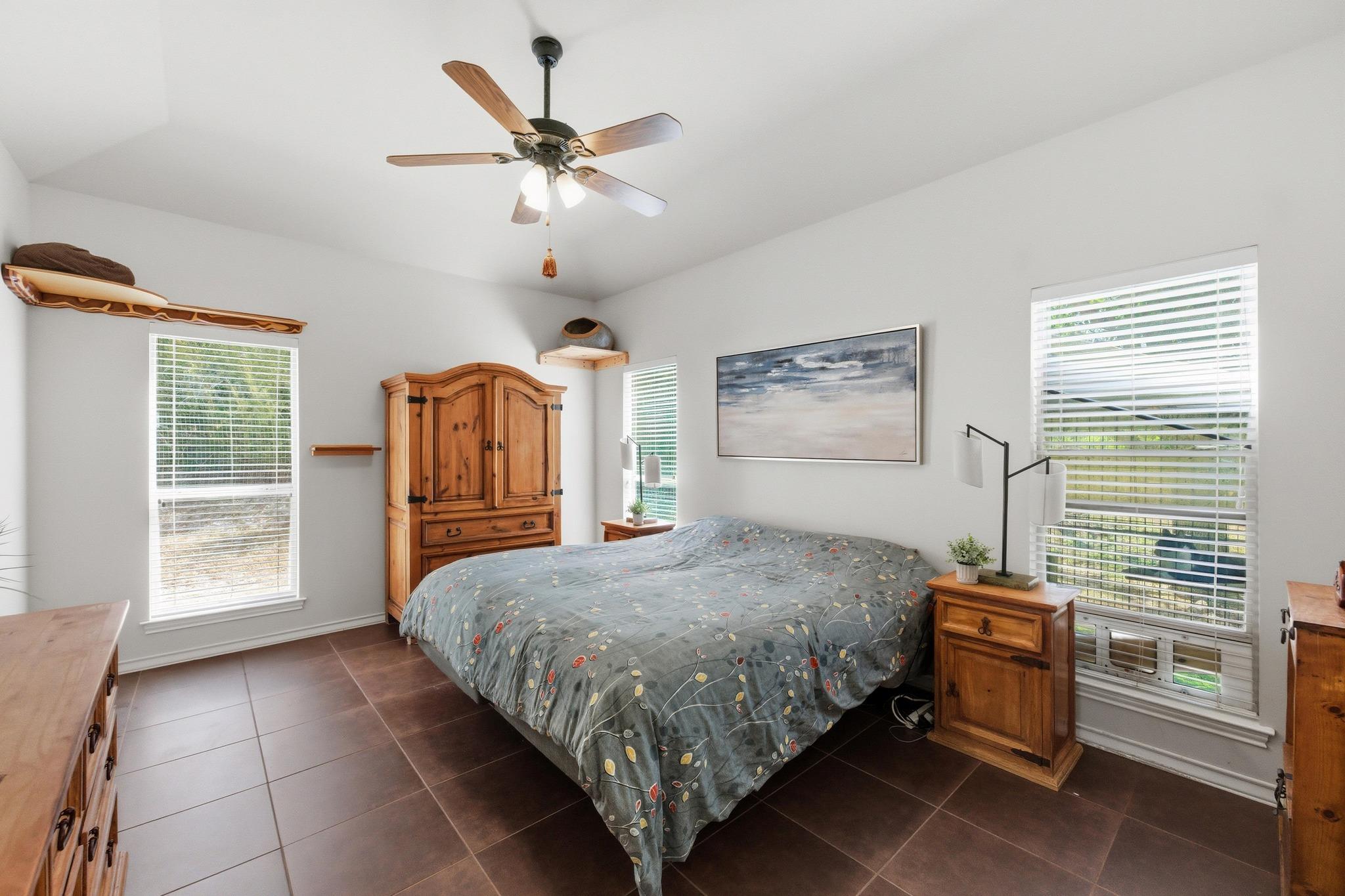 11205 Oak Branch Dr, Austin, TX 78737