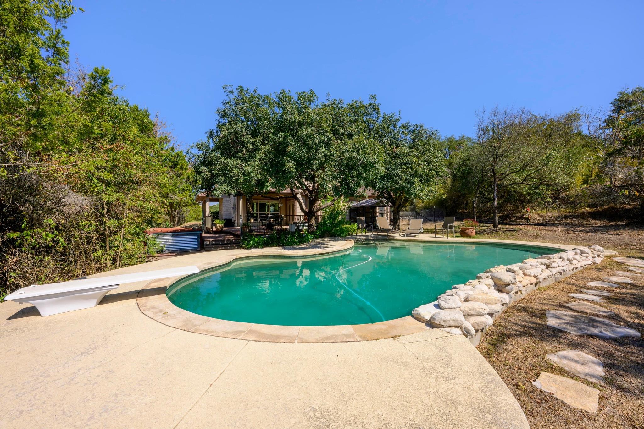 11205 Oak Branch Dr, Austin, TX 78737