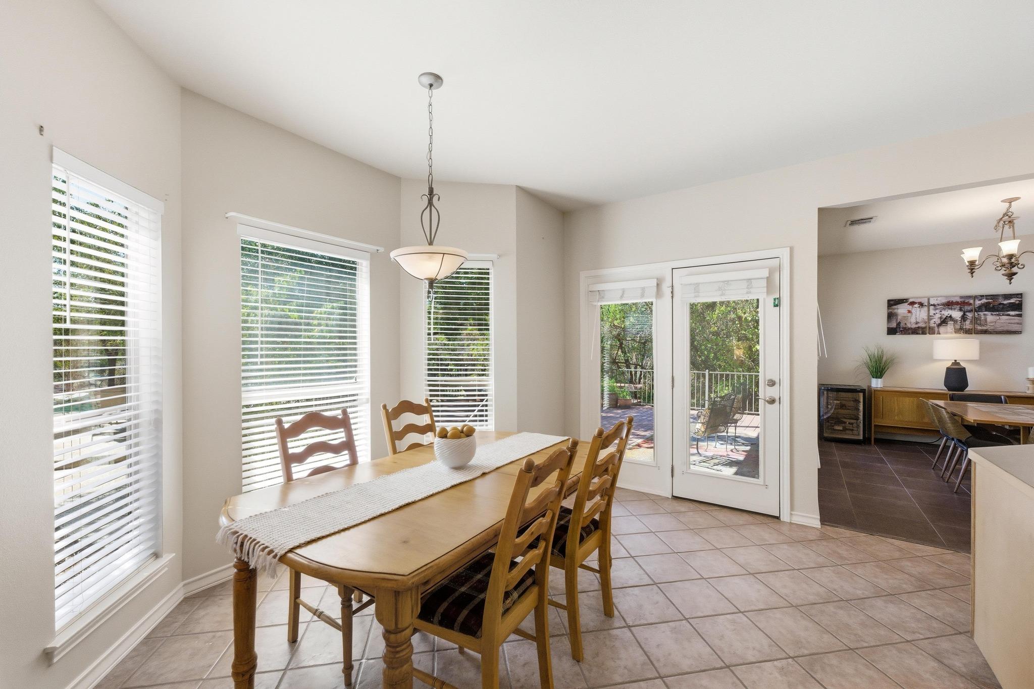 11205 Oak Branch Dr, Austin, TX 78737