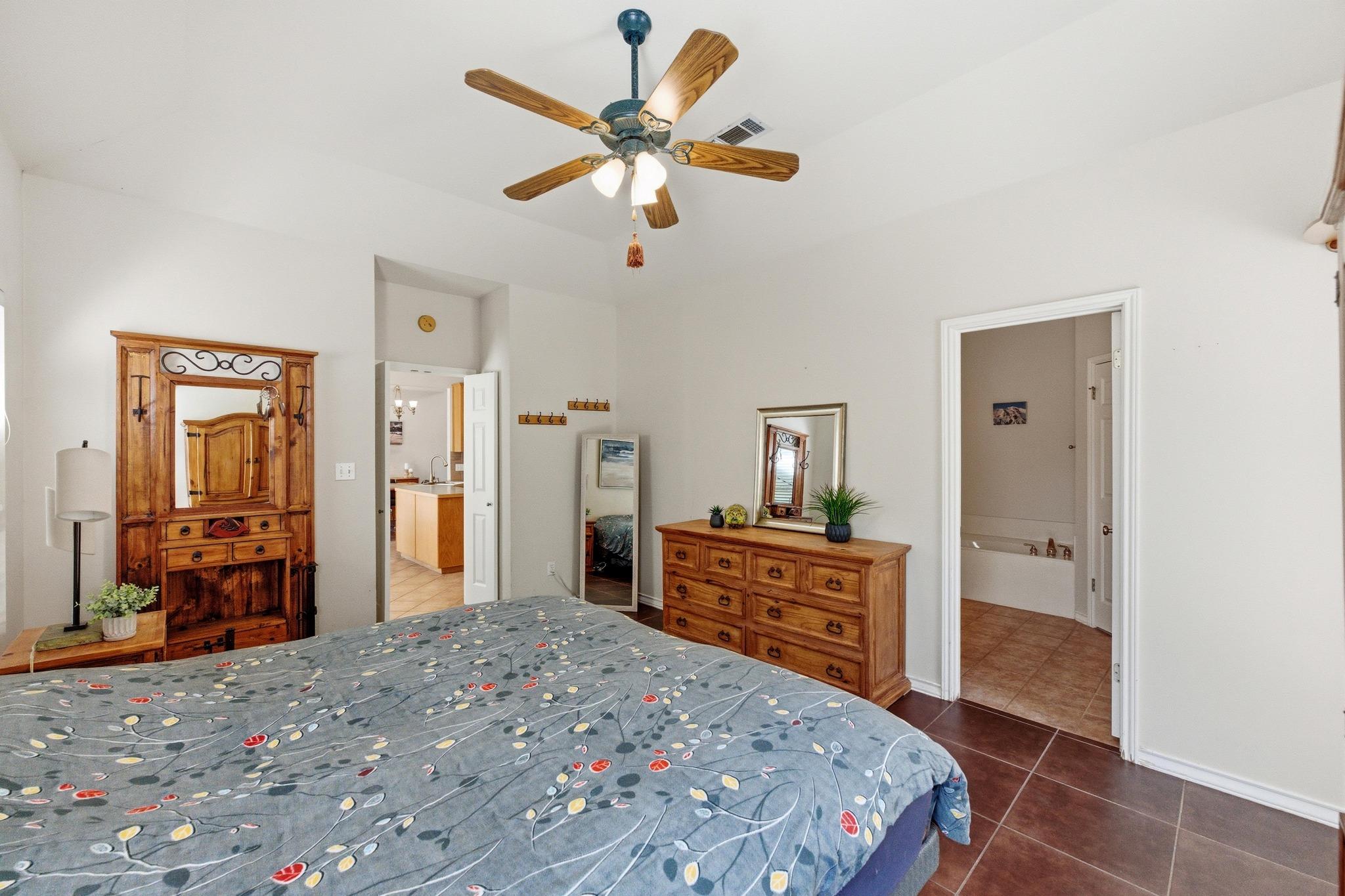 11205 Oak Branch Dr, Austin, TX 78737