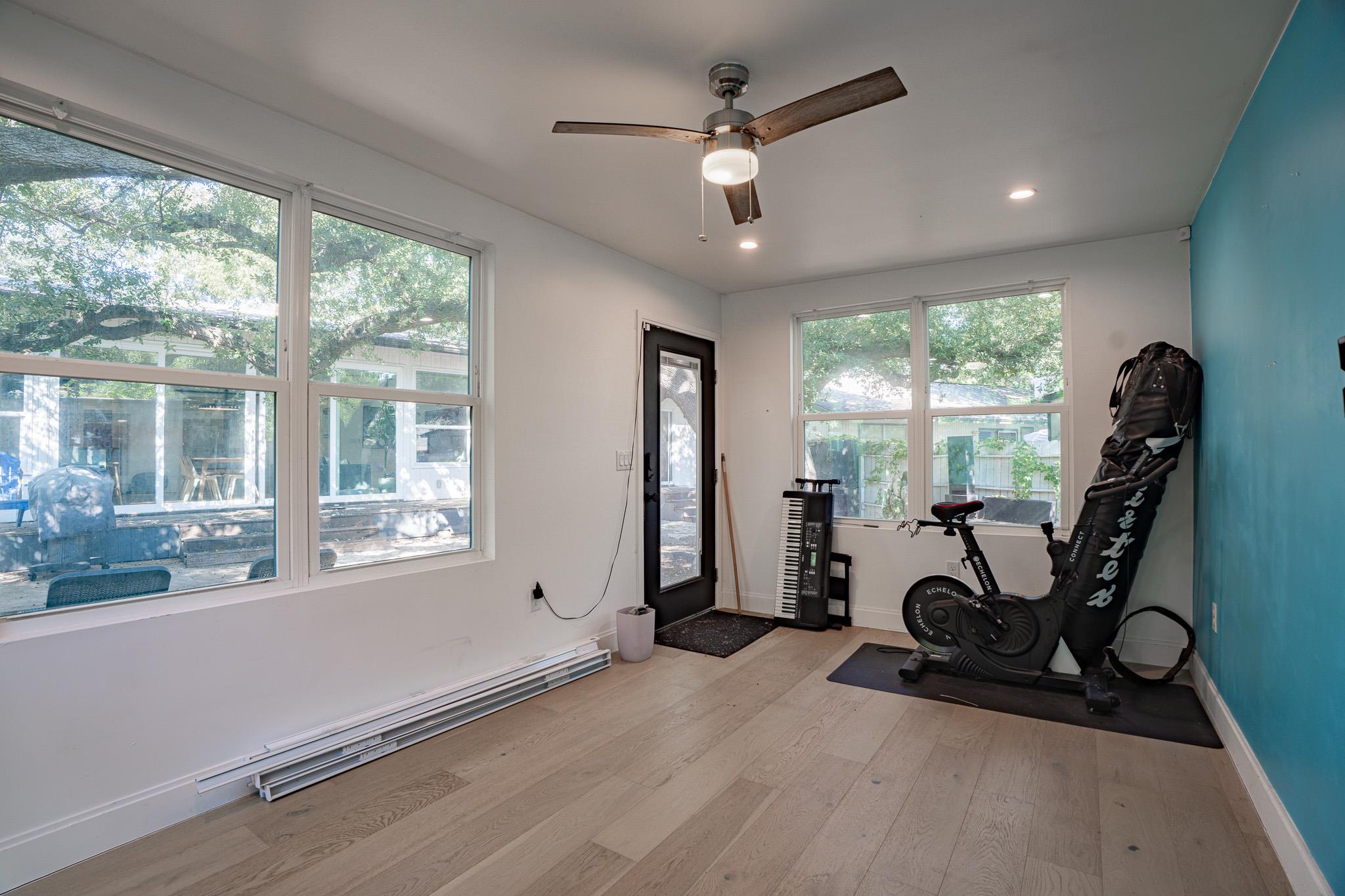 12225 Wallingstone Ln, Austin, TX 78750