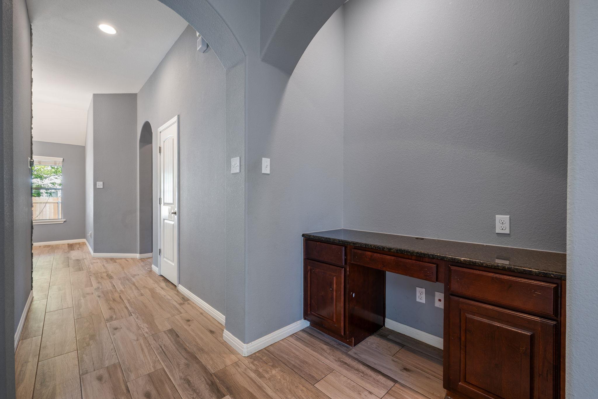 125 Snowdrift Trl, Round Rock, TX 78664