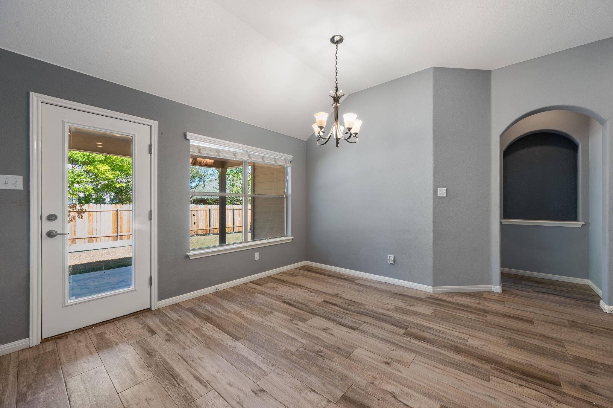 125 Snowdrift Trl, Round Rock, TX 78664