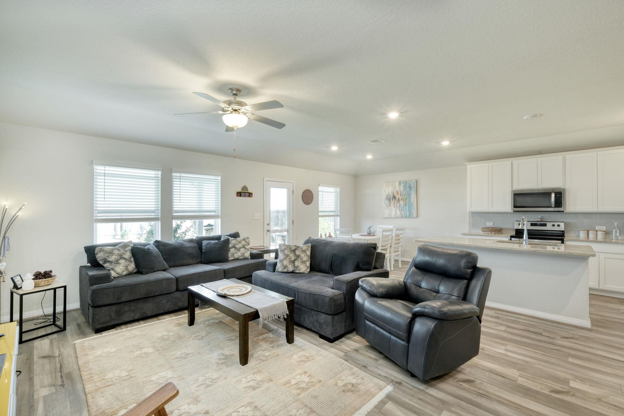 1006 Otello Way, Hutto, TX 78634