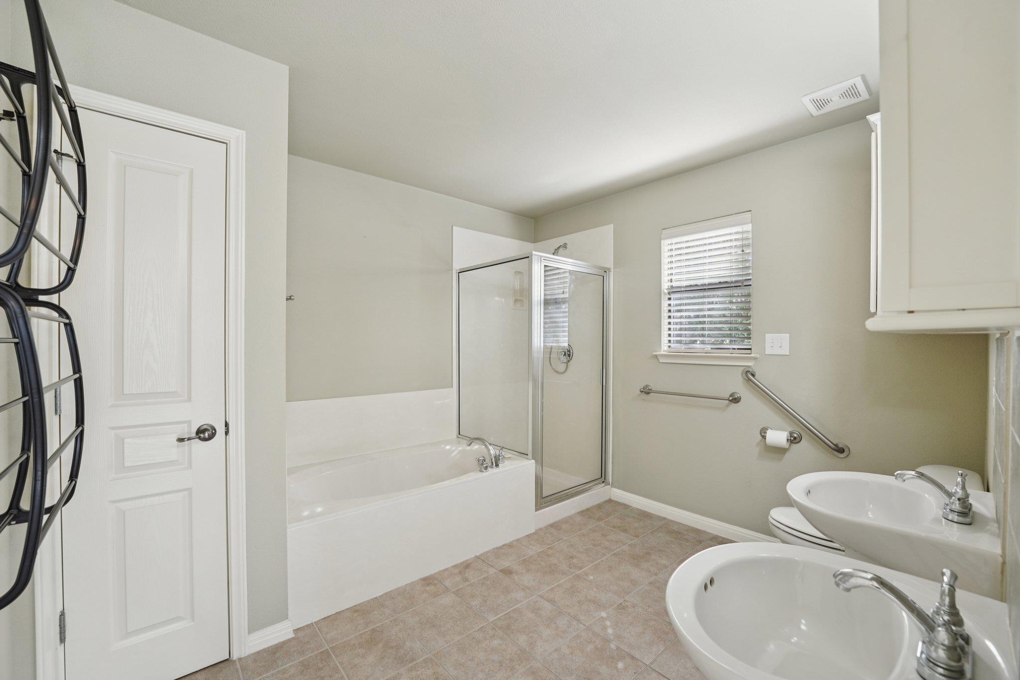 7605 Sleepy Hollow Ln, Lago Vista, TX 78645