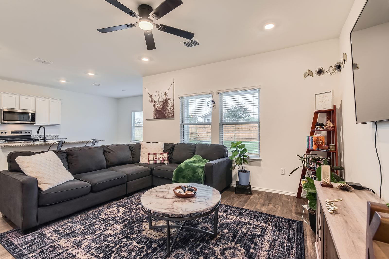 18517 Cremello Dr # A, Manor, TX 78653