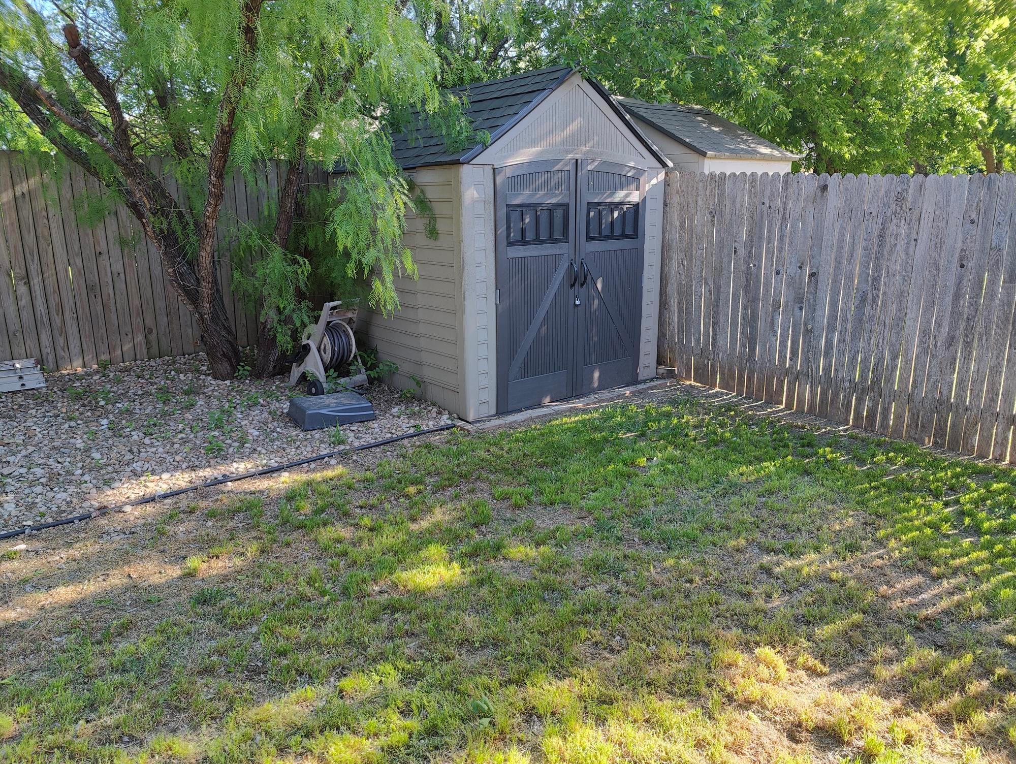 528 S Brook Dr, Leander, TX 78641