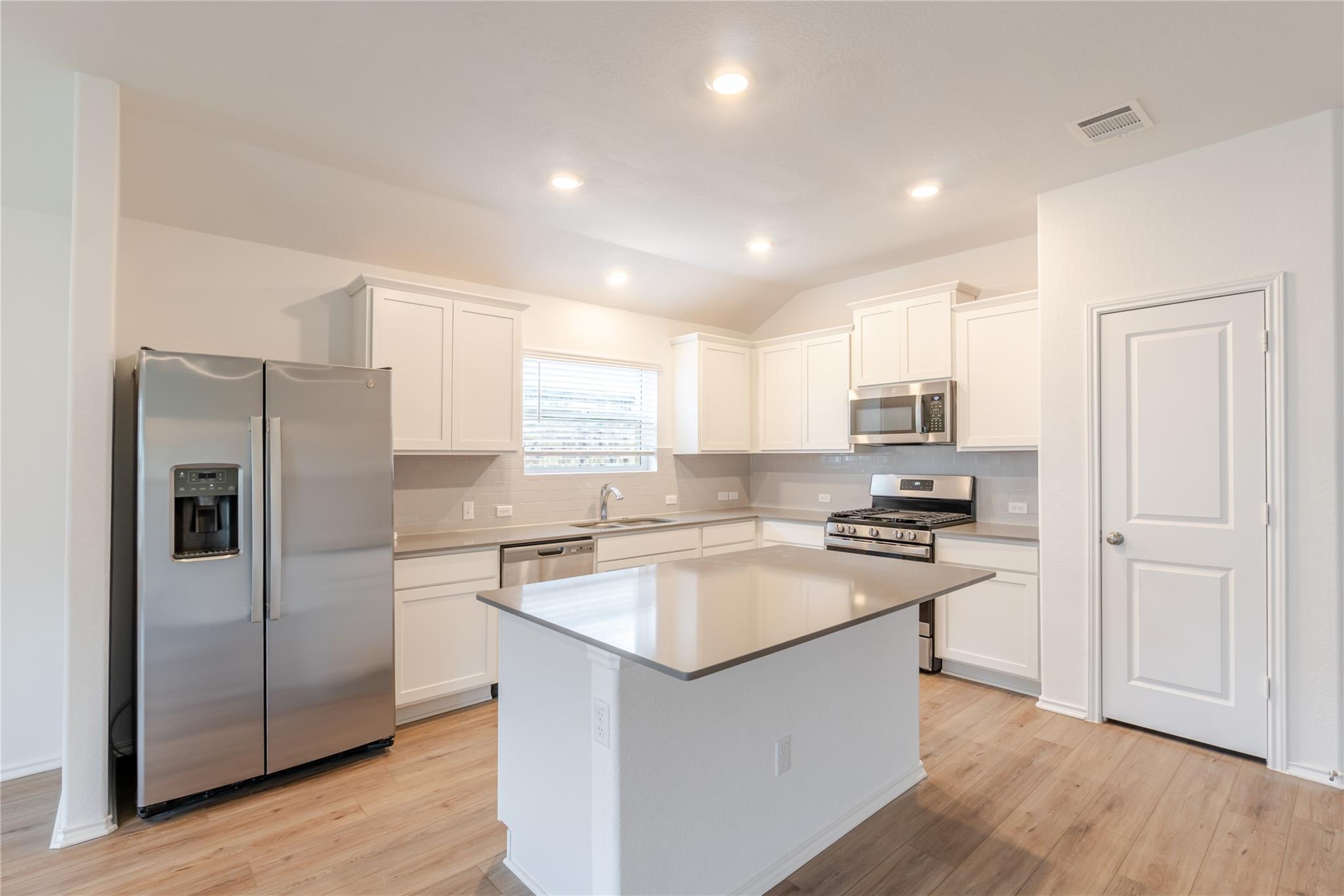 1729 Catahoula Dr, Leander, TX 78641