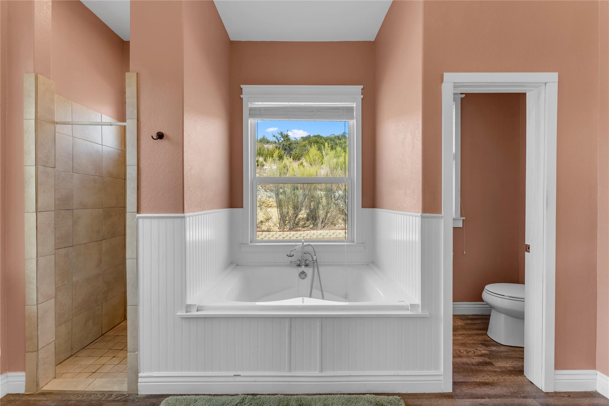 494 Cedar Mountain Dr, Marble Falls, TX 78654