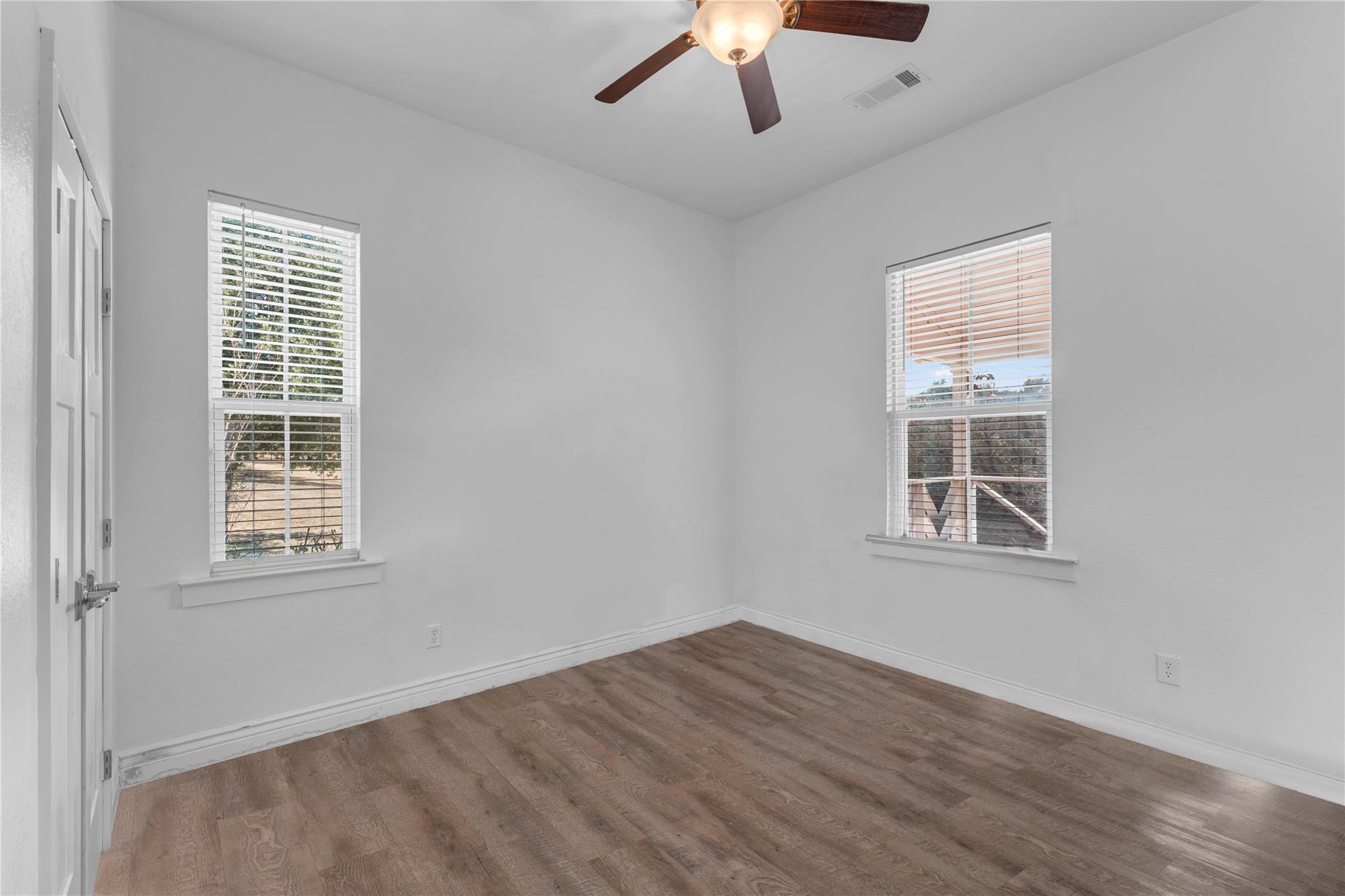 494 Cedar Mountain Dr, Marble Falls, TX 78654