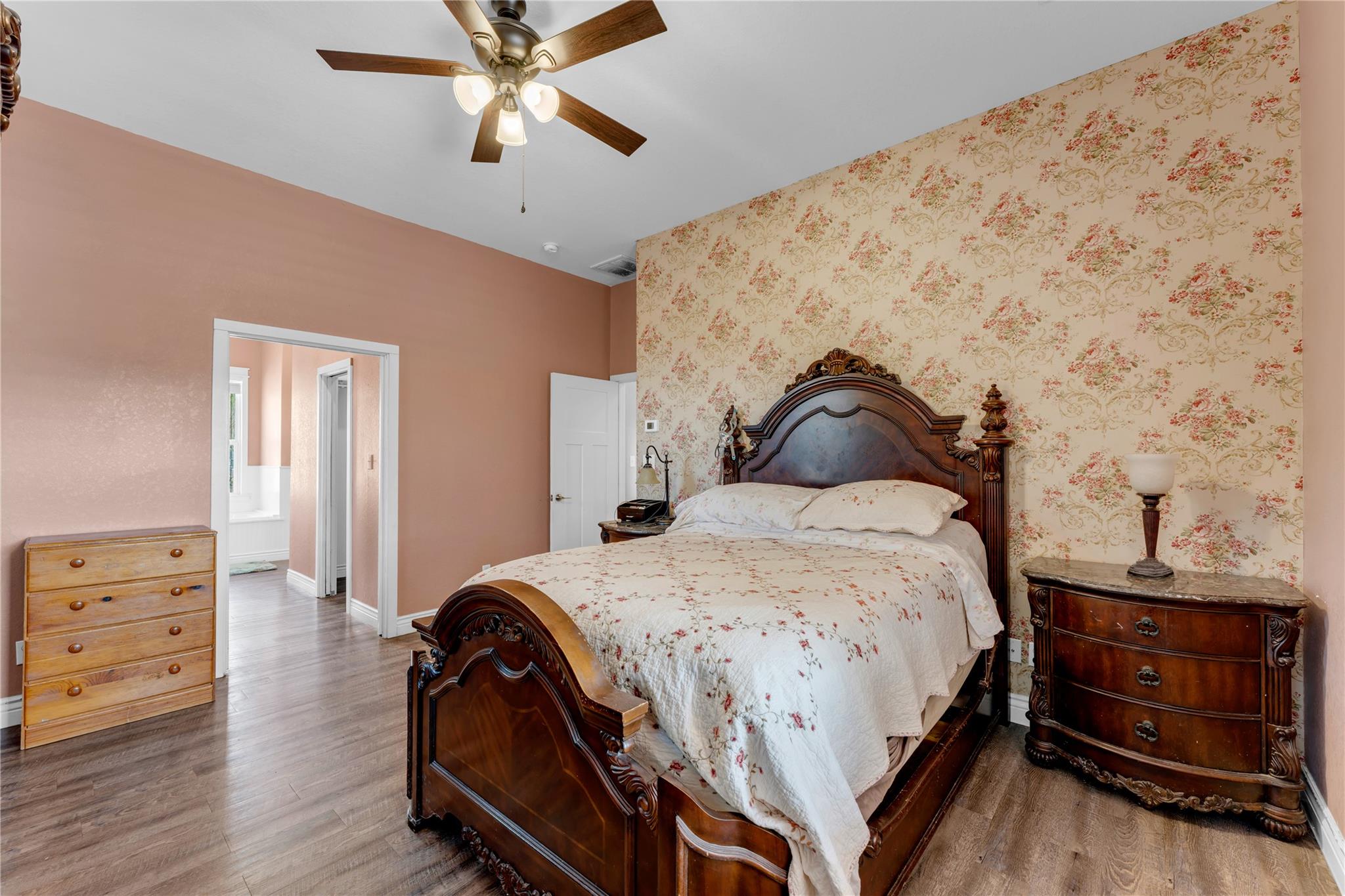 494 Cedar Mountain Dr, Marble Falls, TX 78654