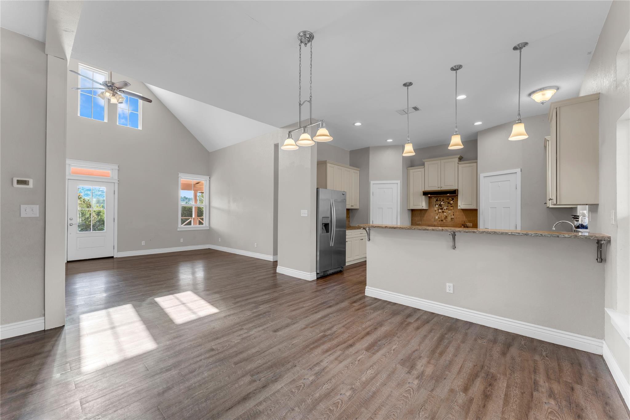 494 Cedar Mountain Dr, Marble Falls, TX 78654