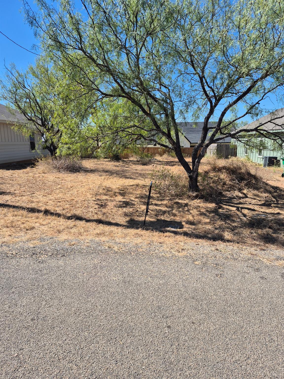 836 Aspen Ln, Cottonwood Shores, TX 78657