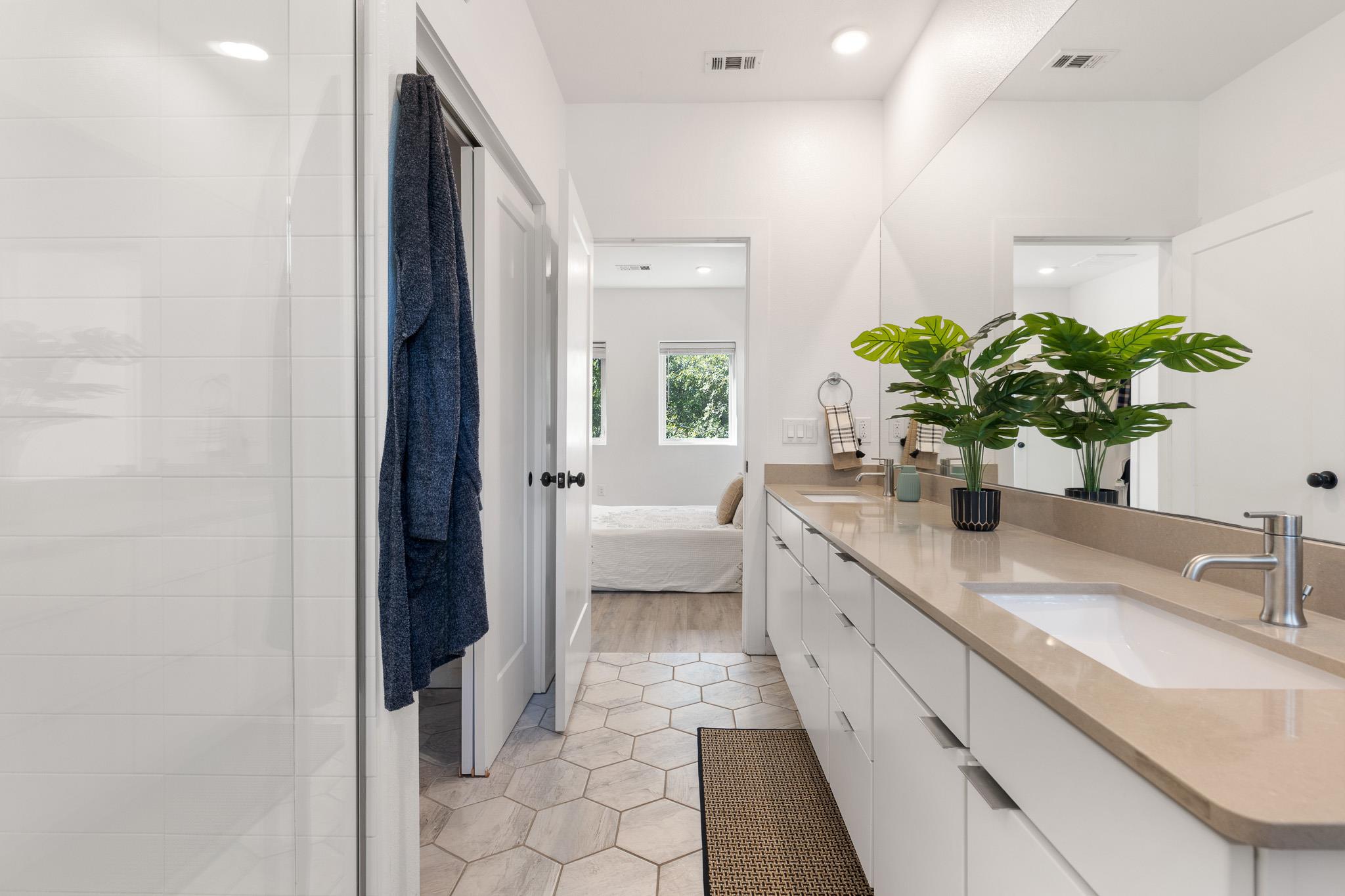 5924 S Congress Ave # 85, Austin, TX 78745