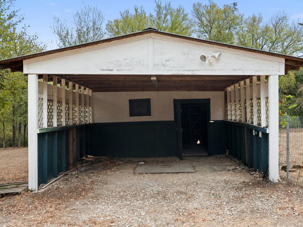 111 Greenslope Cv, Bastrop, TX 78602