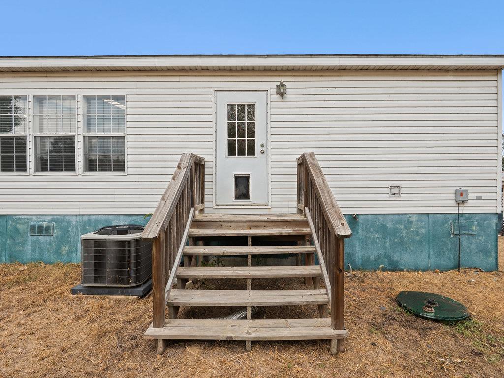 111 Greenslope Cv, Bastrop, TX 78602