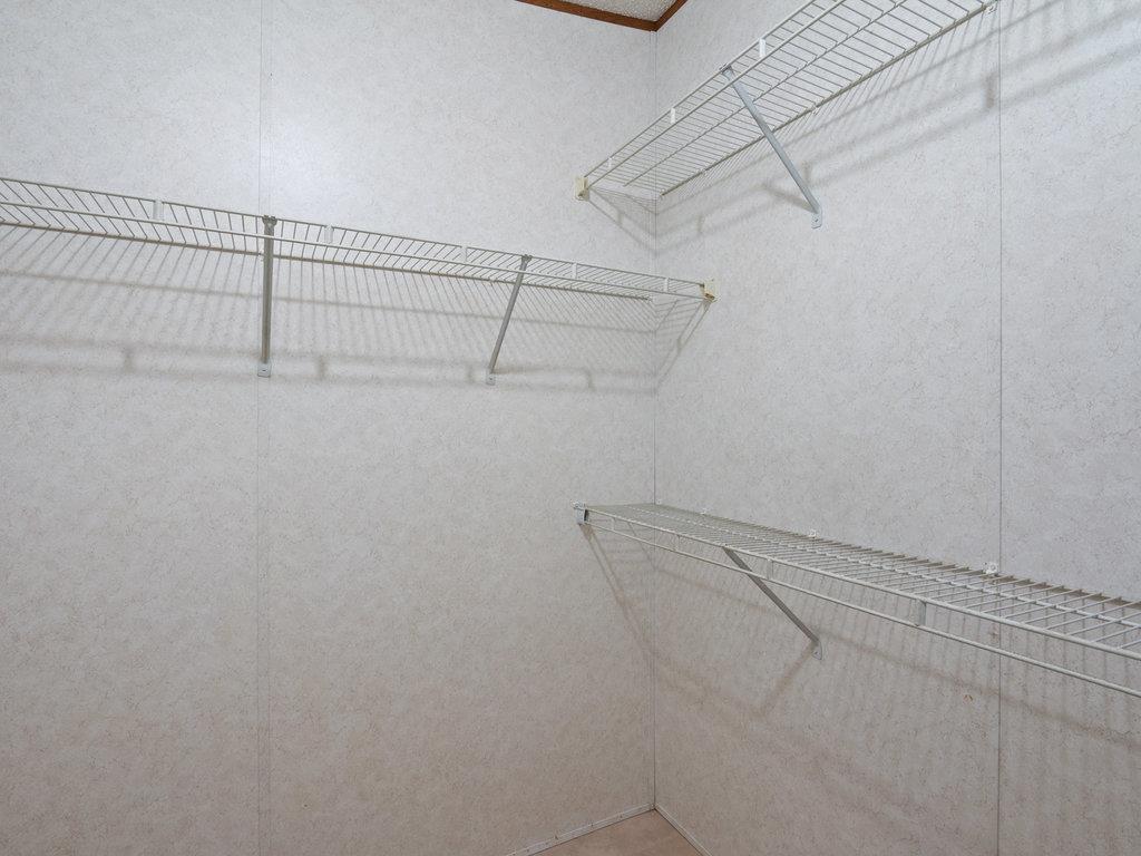 111 Greenslope Cv, Bastrop, TX 78602