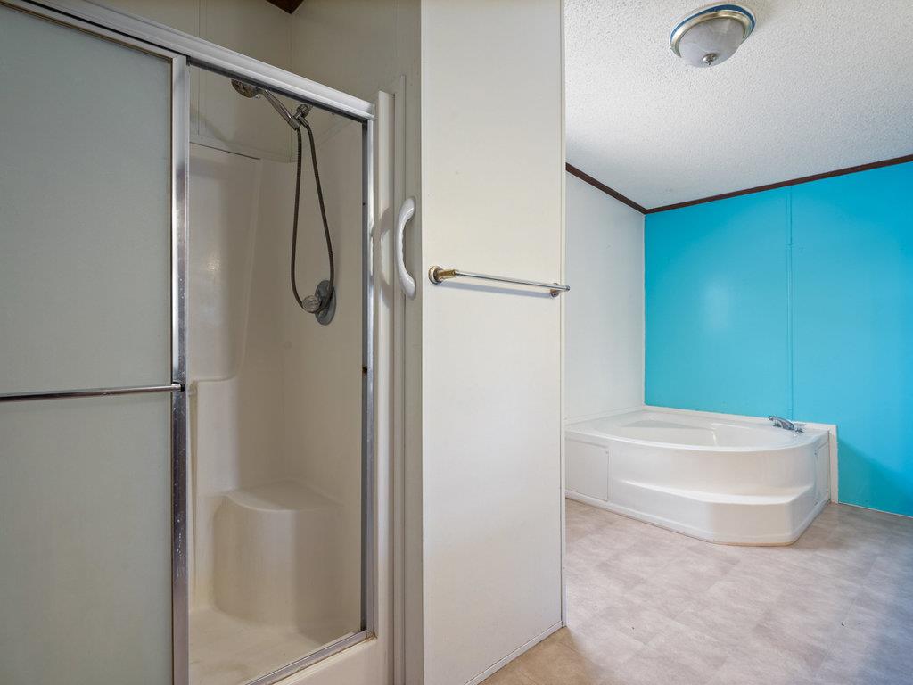 111 Greenslope Cv, Bastrop, TX 78602