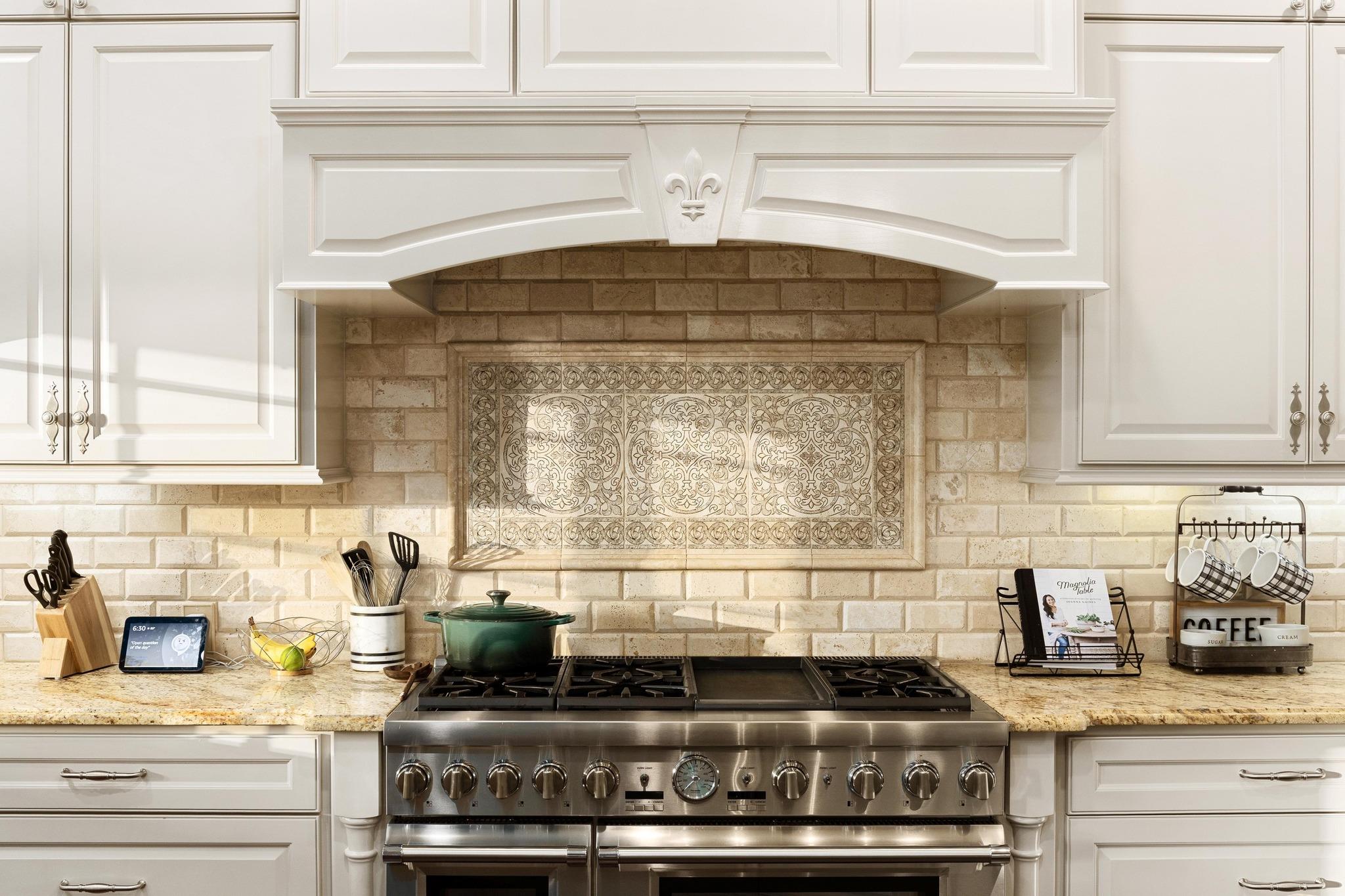 216 Vista Ln, Georgetown, TX 78633