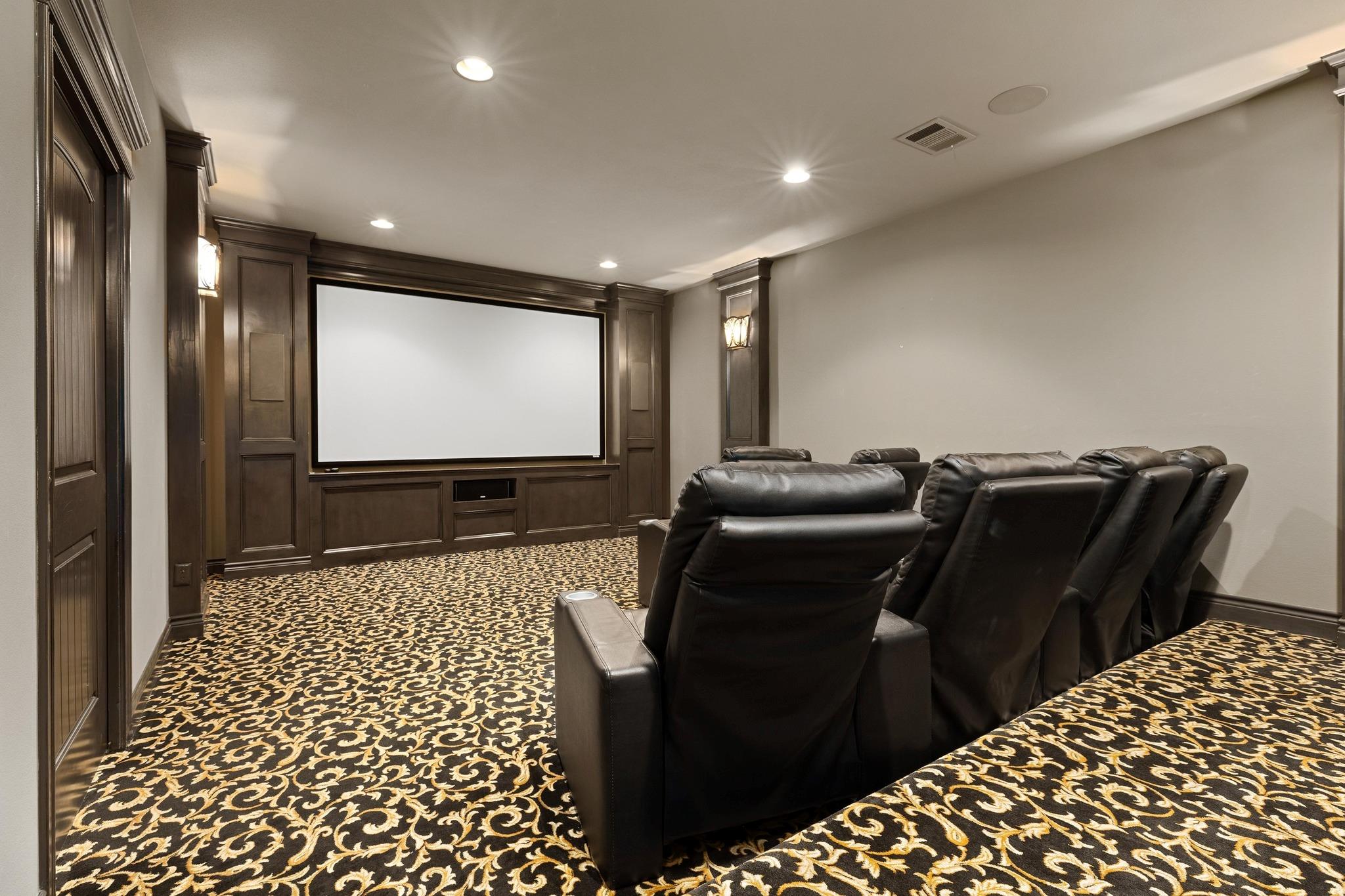 216 Vista Ln, Georgetown, TX 78633