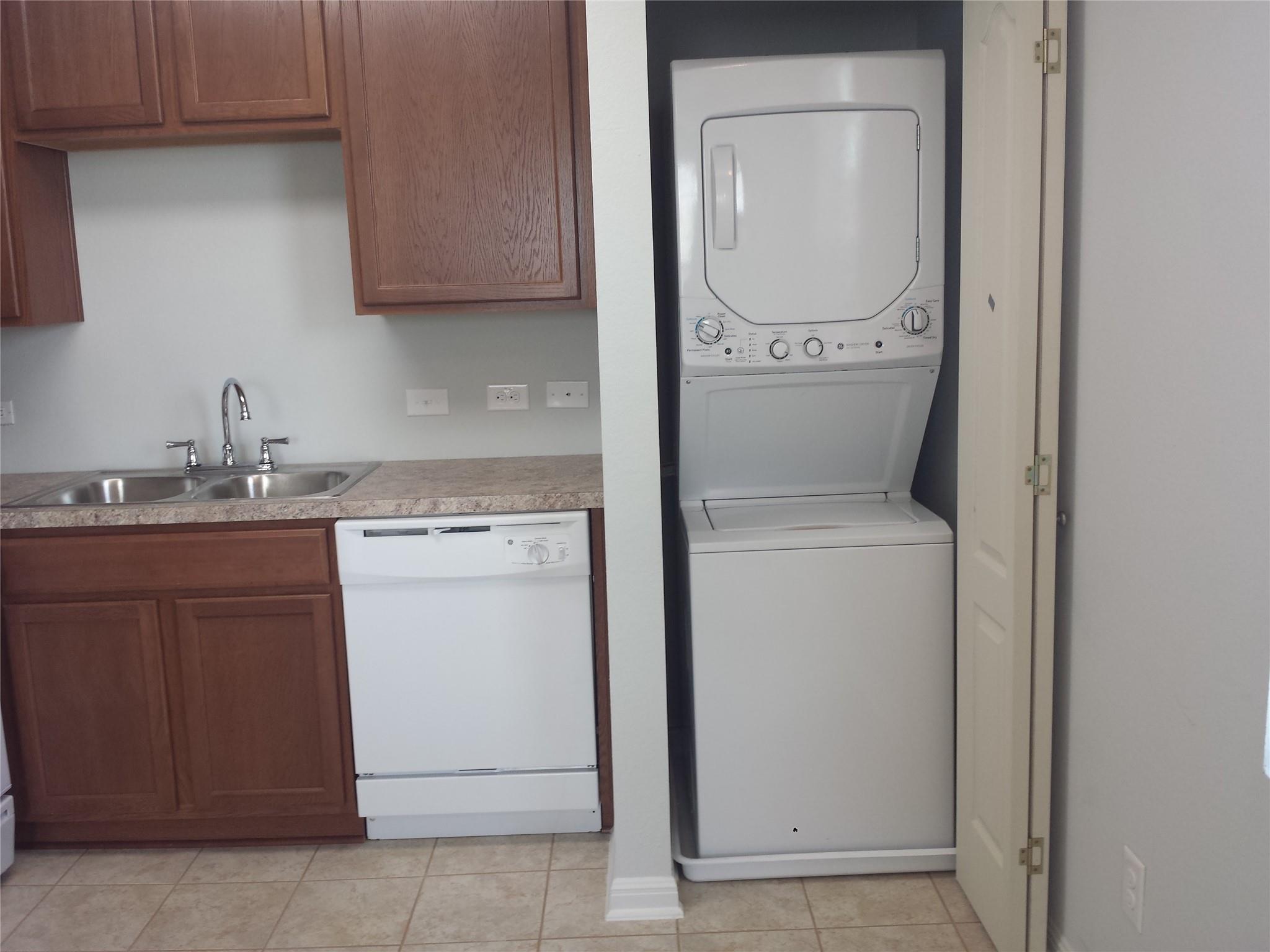 340 Perry St # Garage Apartment, San Marcos, TX 78666