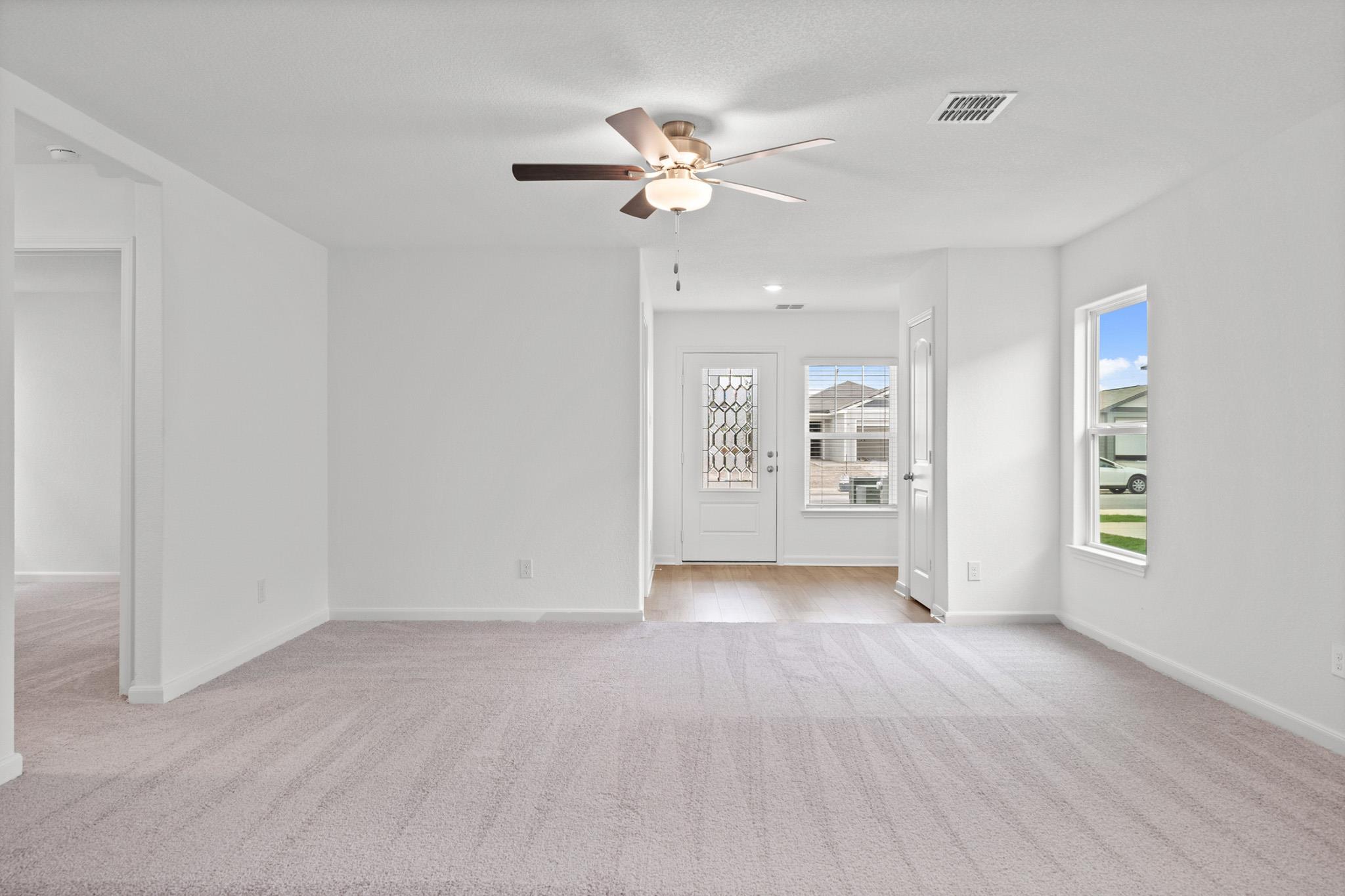 234 Fairlawn Way, Maxwell, TX 78656