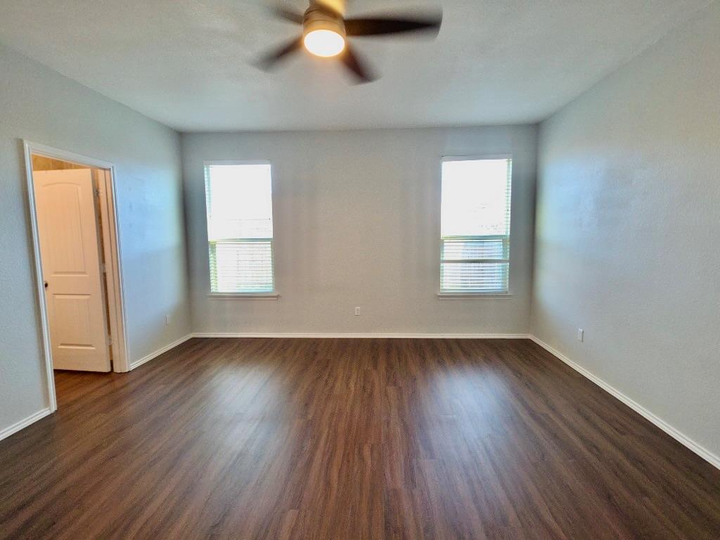 1005 Estes Park, Taylor, TX 76574